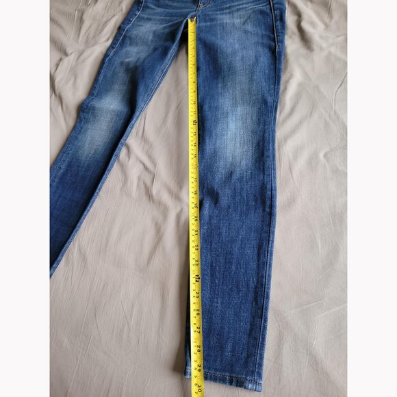 True Religion Medium Wash Pull-on Jeggings - Picture 11 of 14